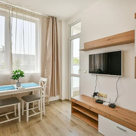 Apartment Delta Planet Budget Flat 2 Guests Varna